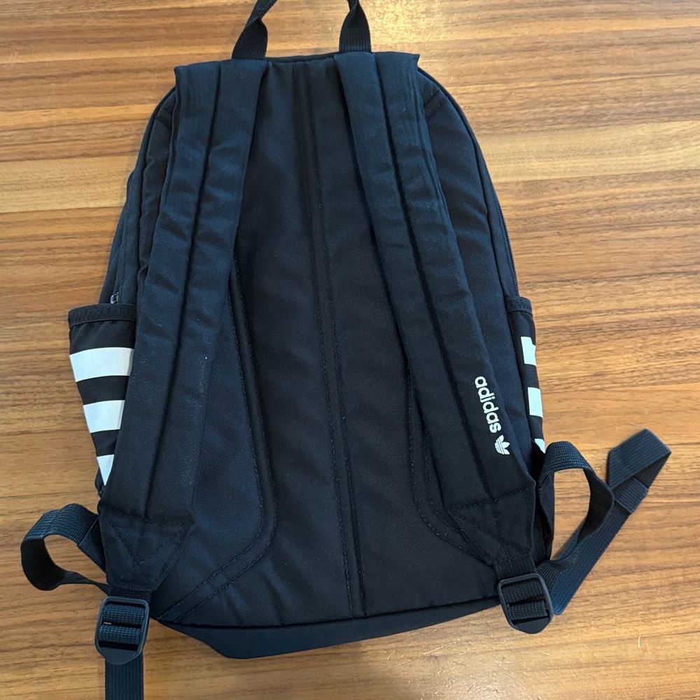 Euc Adidas Adicolor Classic Backpack - image 2